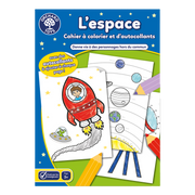 CAHIER À COLORIER D'AUTOCOLLANTS DE L'ESPACE