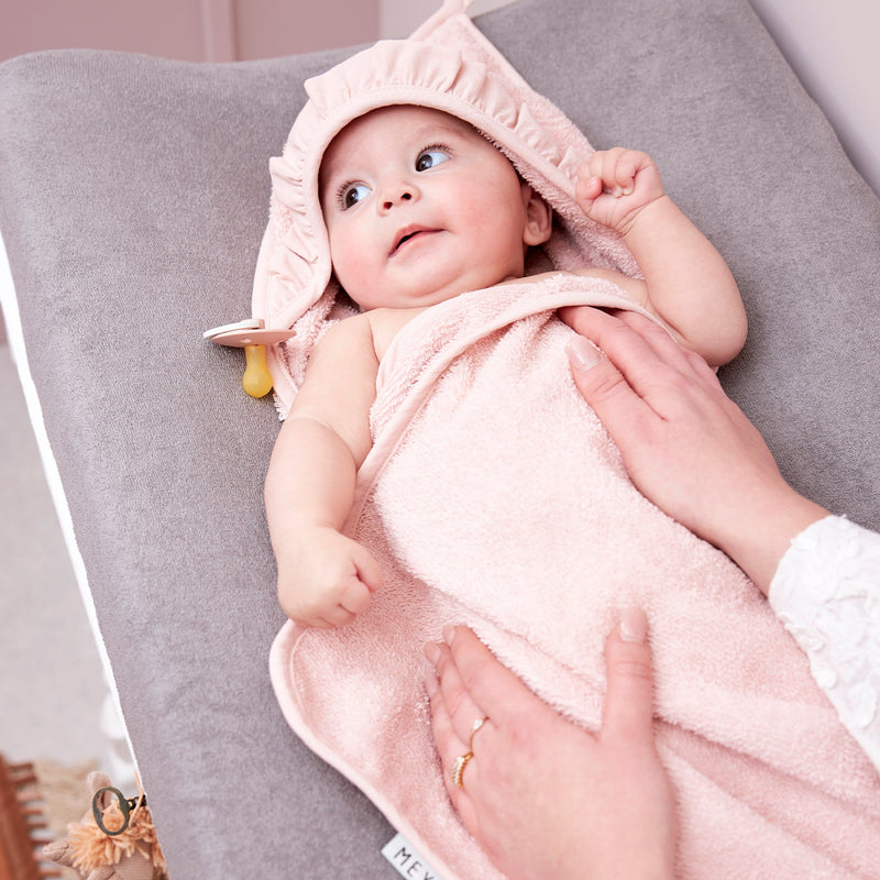 Meyco Baby Ruffle Hooded Bath Towel – Soft Pink – additional product detail or lifestyle view