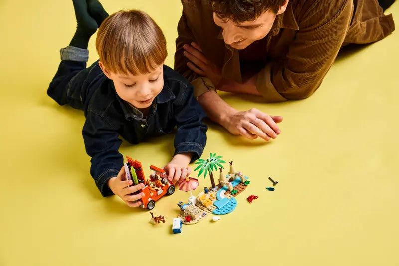 LEGO - 11202 - BLUEY - Bluey's Beach & Family Car Trip - 133pcs