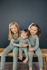 Copper Pearl - Briar 2pc Long Sleeve Pajama Set (18 months)