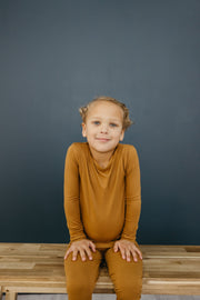 Copper Pearl - Camel 2pc Long Sleeve Pajama Set (4 years)