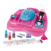 CRAZY CHIC: NAIL ART STUDIO