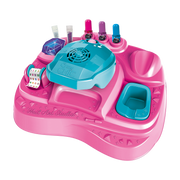 CRAZY CHIC: NAIL ART STUDIO