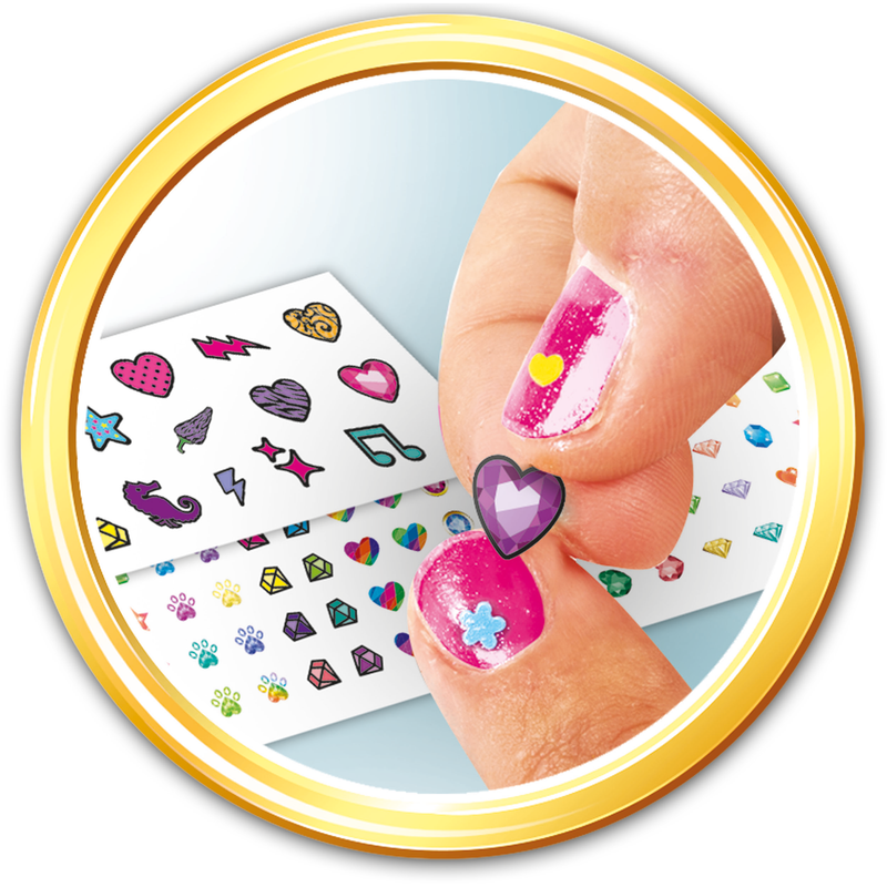 CRAZY CHIC: NAIL ART STUDIO