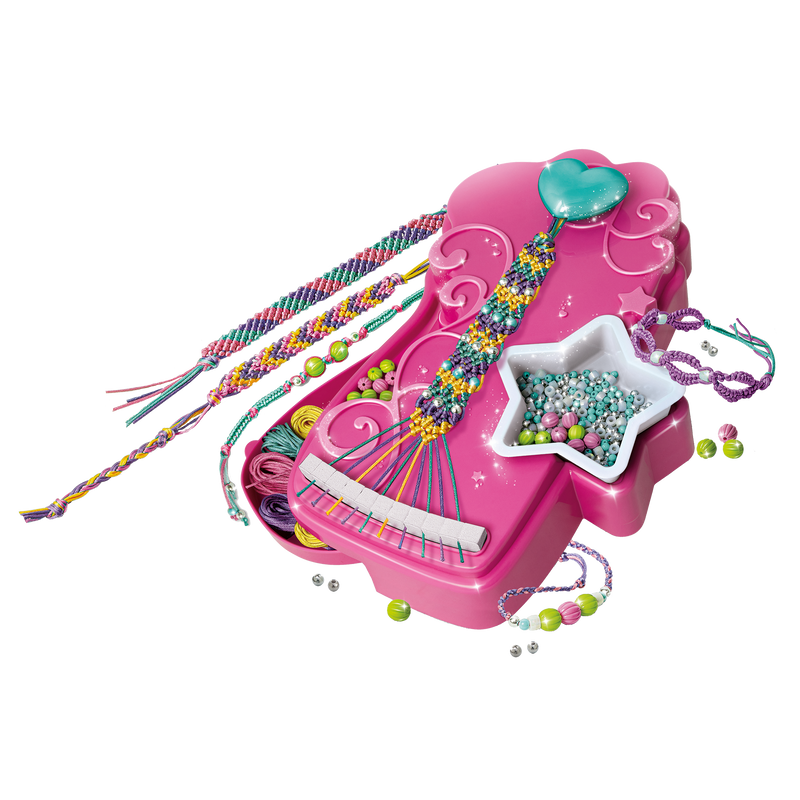 CRAZY CHIC: FRIENDSHIP BRACELETS MANIA