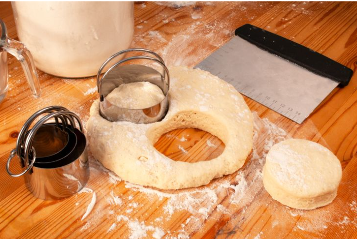 KITCHEN BASICS - Biscuit Cutter Set 4/ST