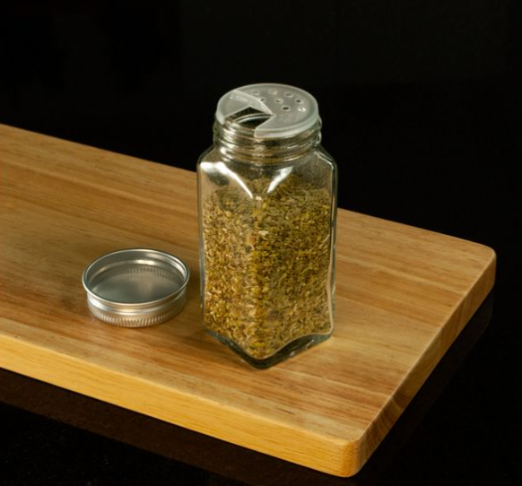 KITCHEN BASICS - Spice Jar Square Glass w/Metal Lid