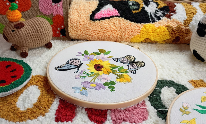 BUTTERFLY EMBROIDERY KIT