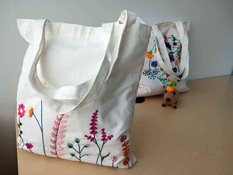 MEADOW FLOWERS TOTE BAG EMBROIDERY KIT
