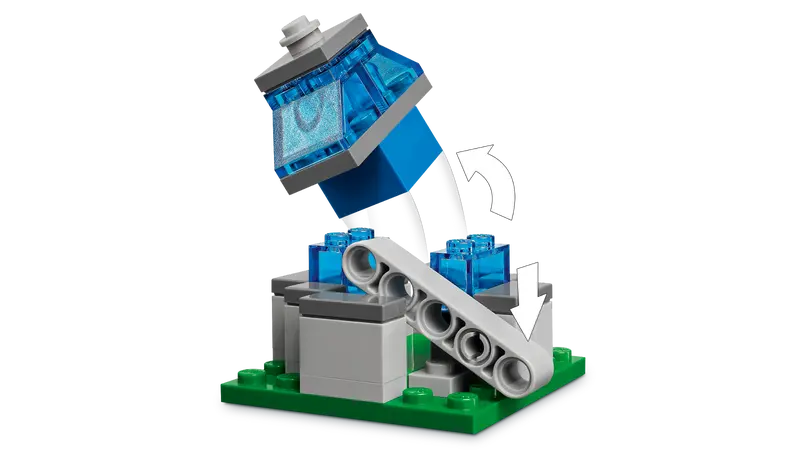 LEGO - 21273 - MINECRAFT - The Ghast Balloon Village Attack - 555pcs