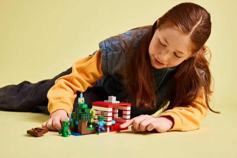 LEGO - 21275 - MINECRAFT - The TNT Jungle House - 287pcs