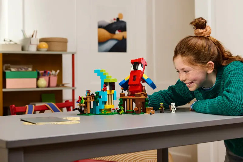 LEGO - 21282 - MINECRAFT - The Parrot Houses - 535pcs