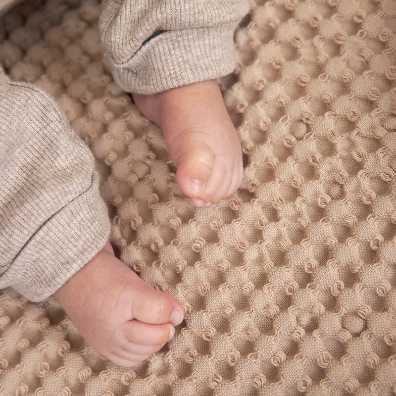 Meyco Baby Waffle Teddy Baby Blanket – Sand – additional product detail or lifestyle view