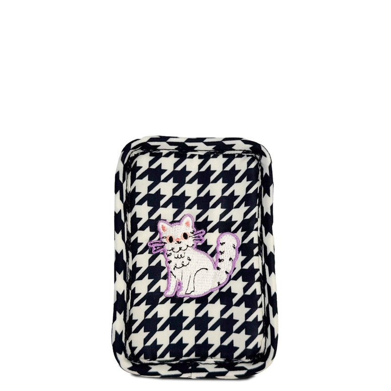 LUG - Embroidered Drizzle Zip Storage Pouch