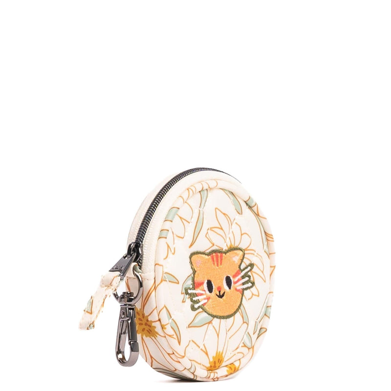 LUG - Embroidered Circle Pouch
