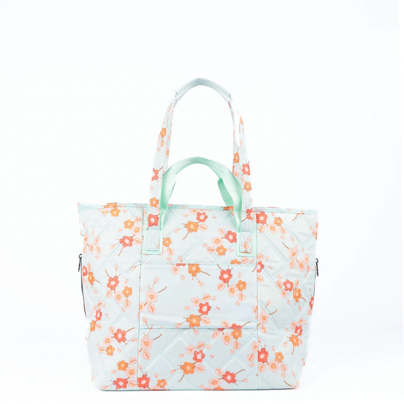 LUG - Ferry XL SE Expandable Carry-All with Charm Bar