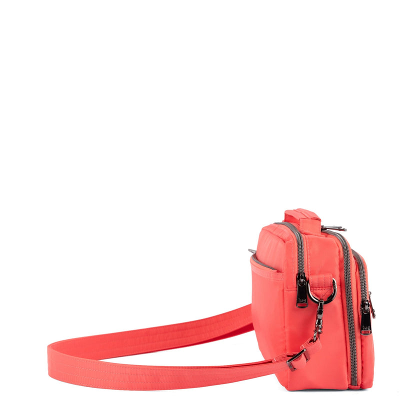 LUG - Legacy Collection Scoop SE Crossbody Bag