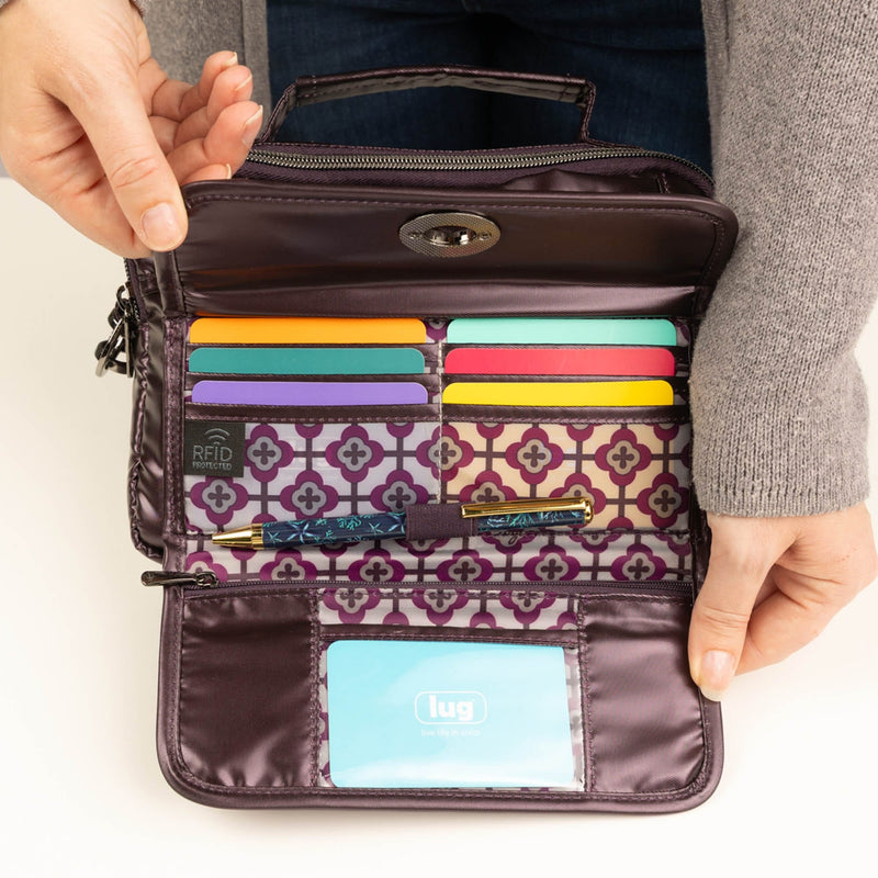 LUG - Switch SE Crossbody Bag - METALLIC PLUM