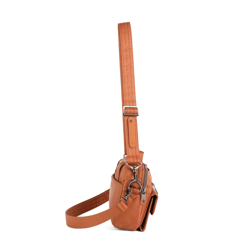 LUG - Switch SE Crossbody Bag - CAYENNE RED