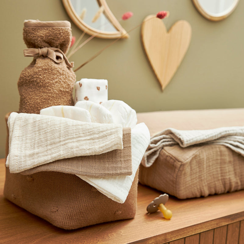 Meyco Baby Muslin Facecloths – Offwhite/Soft Sand/Taupe – additional product detail or lifestyle view