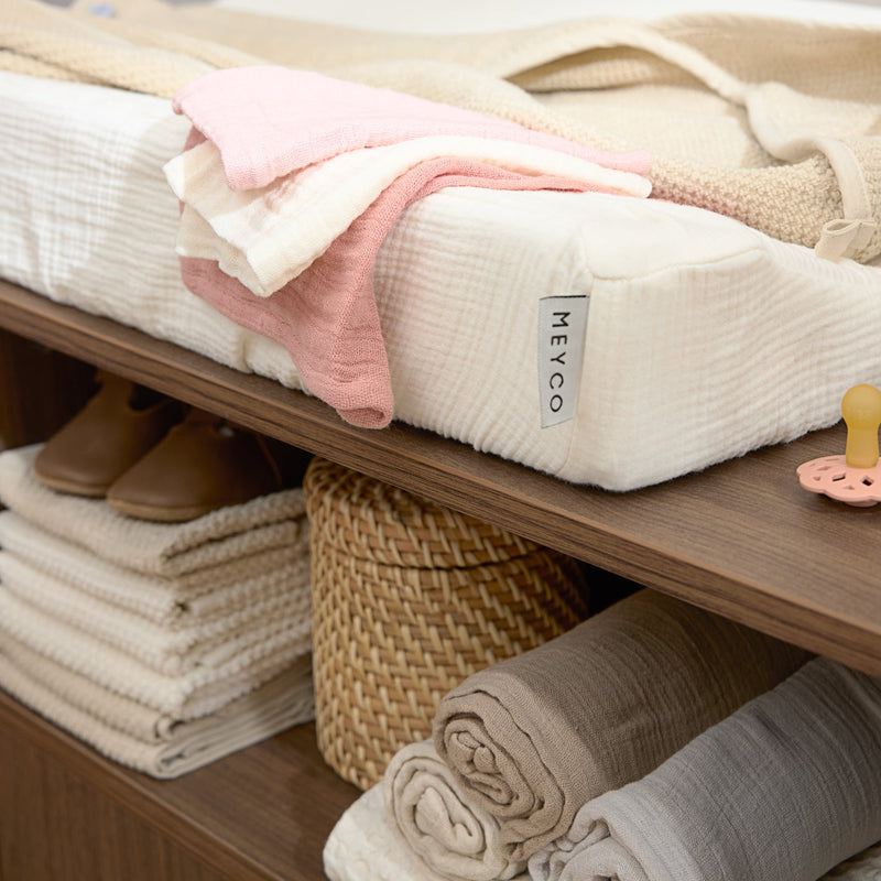 Meyco Baby Muslin Facecloths – Soft Rose/Rose/Natural – additional product detail or lifestyle view