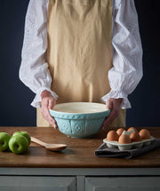 Mason Cash Colour Mix Mixing Bowl – styled kitchen view