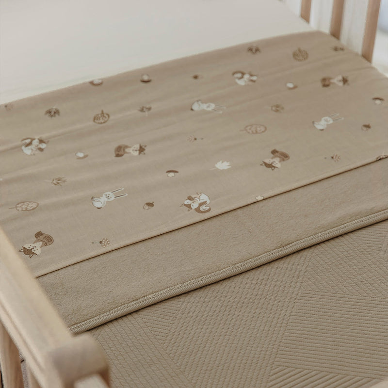 Meyco Baby Pure Flannel Baby Blanket – Taupe – additional product detail or lifestyle view