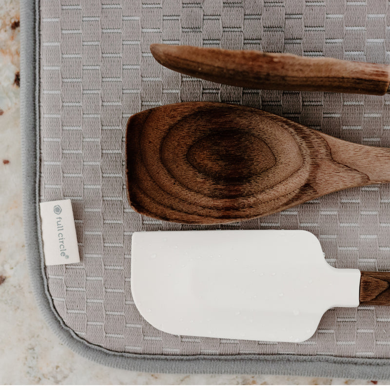 Full Circle - SUPERMATURAL™ Microfiber Dish Drying Mat