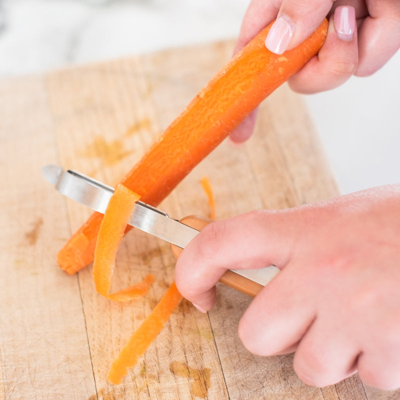 Full Circle - PEEL OUT™ Vegetable Peeler