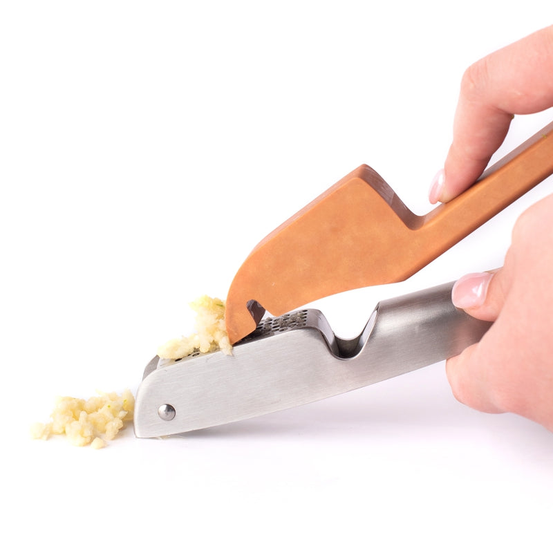 Full Circle - CRUSHED IT™ Garlic Press