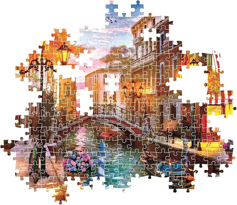 PZ500: SUNSET OVER VENICE