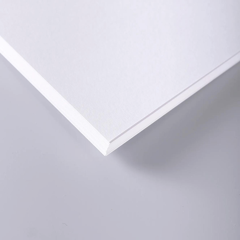 Ream for drawing 180G 125 pages (19.7 x 25.6 in)