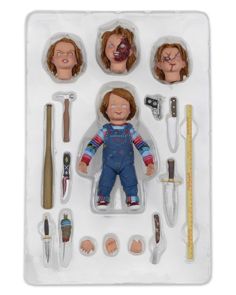 Ultimate Chucky Action Figure – product view 2