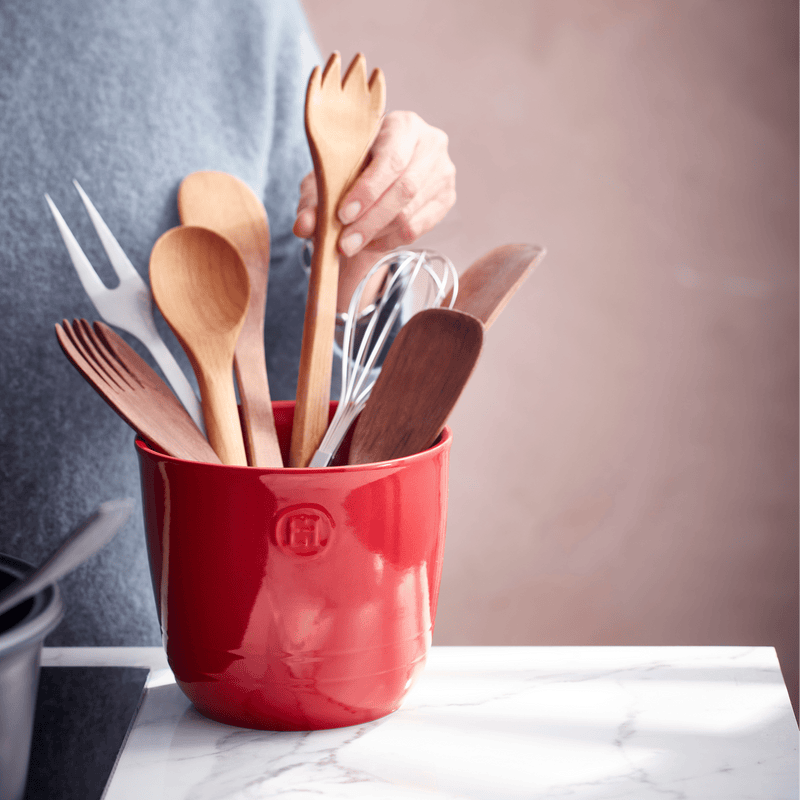 EMILE HENRY - Utensil Pot, 5.1x4.5" / 13x11.5cm, Grand Cru - lifestyle