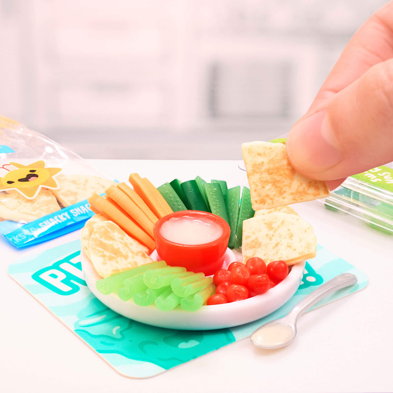 MGA's Miniverse - Make It Mini Café Series 5 (Single Random Pick) — miniature café snack detail
