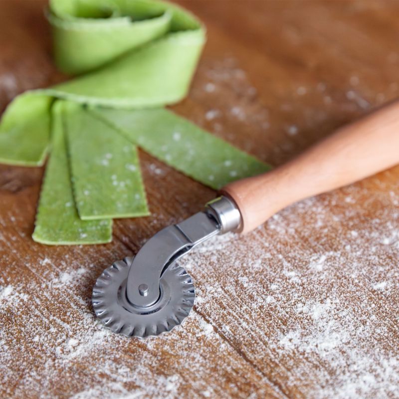 MARCATO - Pasta Cutter - Toothed Edge