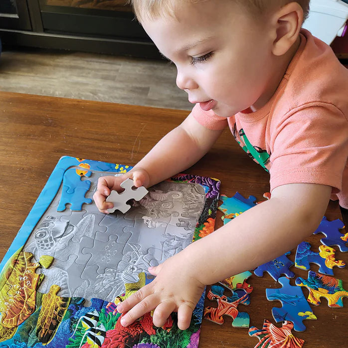 Cobble Hill - 35 Piece Tray Puzzle - Undersea Turtle