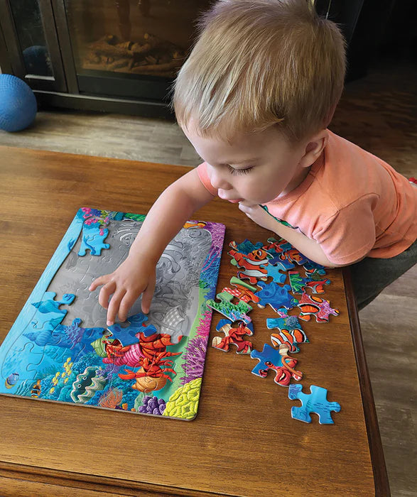 Cobble Hill - 35 Piece Tray Puzzle - Clownfish Gathering