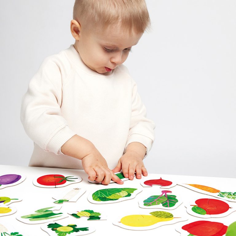 BANANA PANDA - MY FIRST PUZZLES - 2pc x 19 MINI PUZZLES - FRUITS and VEGGIESÂ  (15m+ )