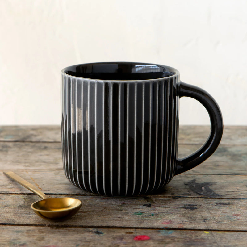 Heirloom - Mug 22oz Fluted Shadow