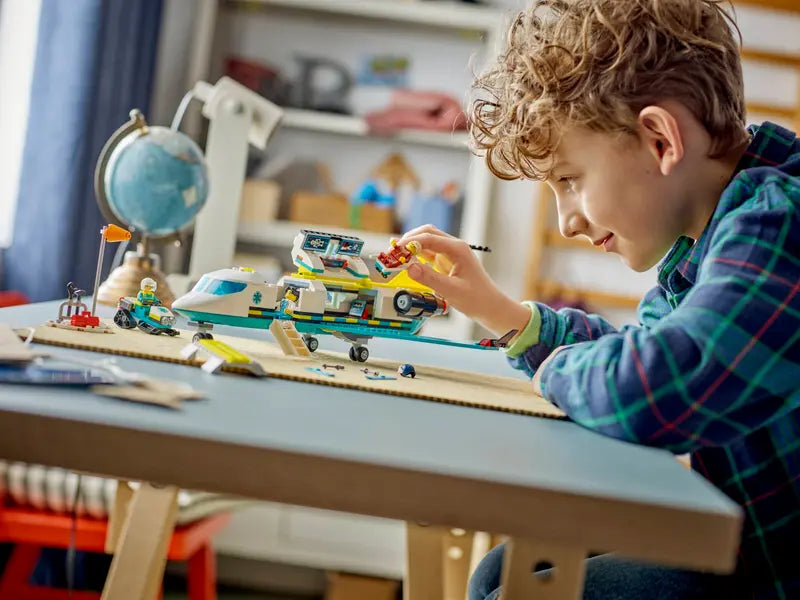 LEGO - 60465 - CITY - Emergency Air Ambulance Airplane - 403pcs