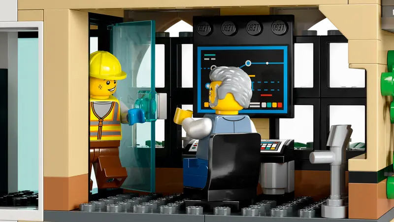 LEGO - 60469 - CITY - Central Train Station - 752pcs