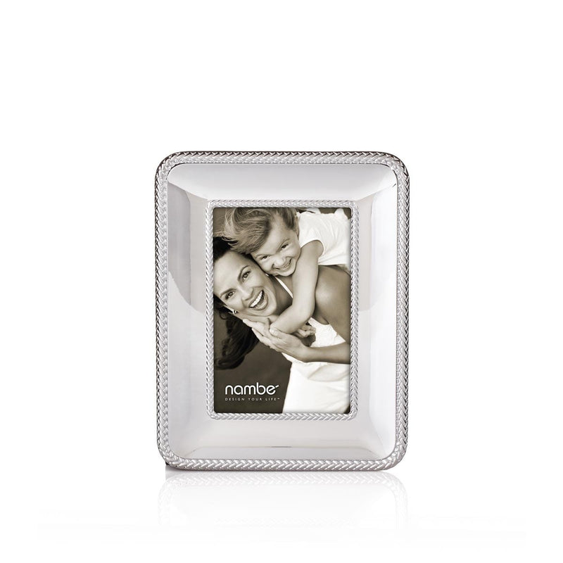 Nambé - Braid Photo Frame | 4 x 6 in / 10.2 x 15.2 cm