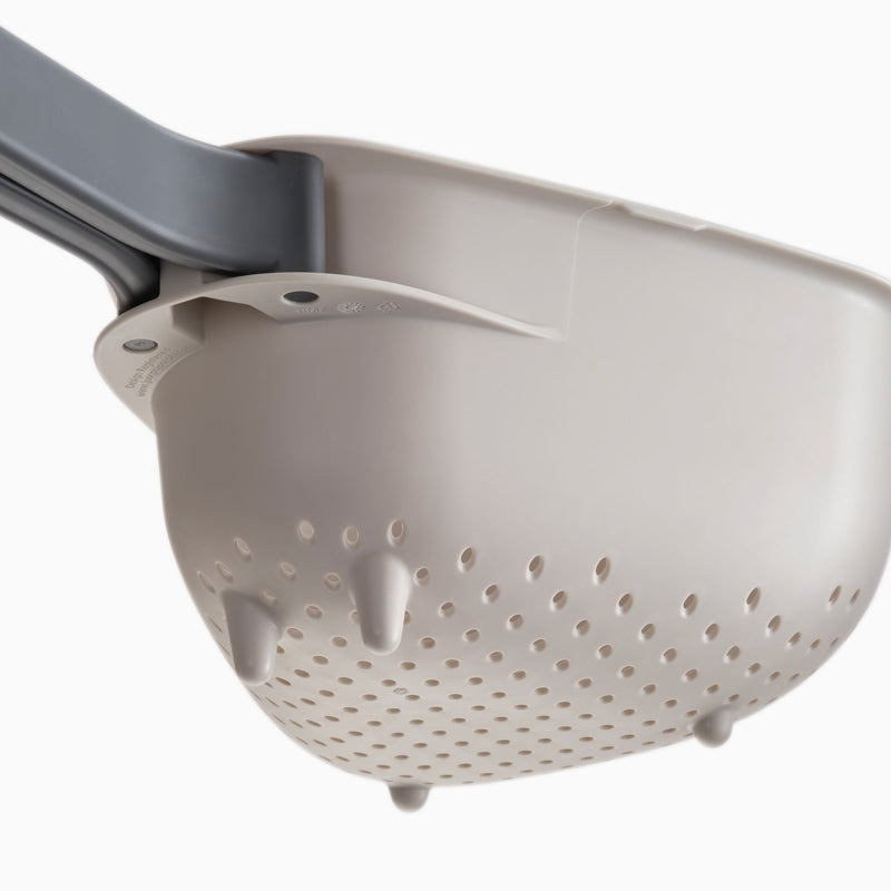 Joseph Joseph - Droplet™ Colander with Folding Handles
