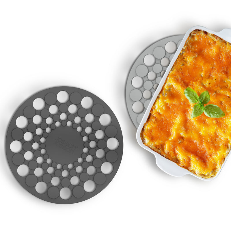 Joseph Joseph - Spot-On™ Set of 2 Silicone Trivets