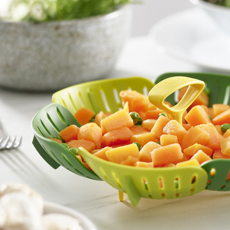 Joseph Joseph - Bloom™ Folding Steamer Basket