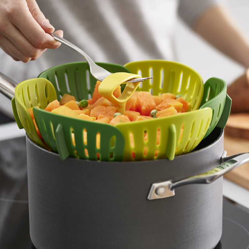 Joseph Joseph - Bloom™ Folding Steamer Basket