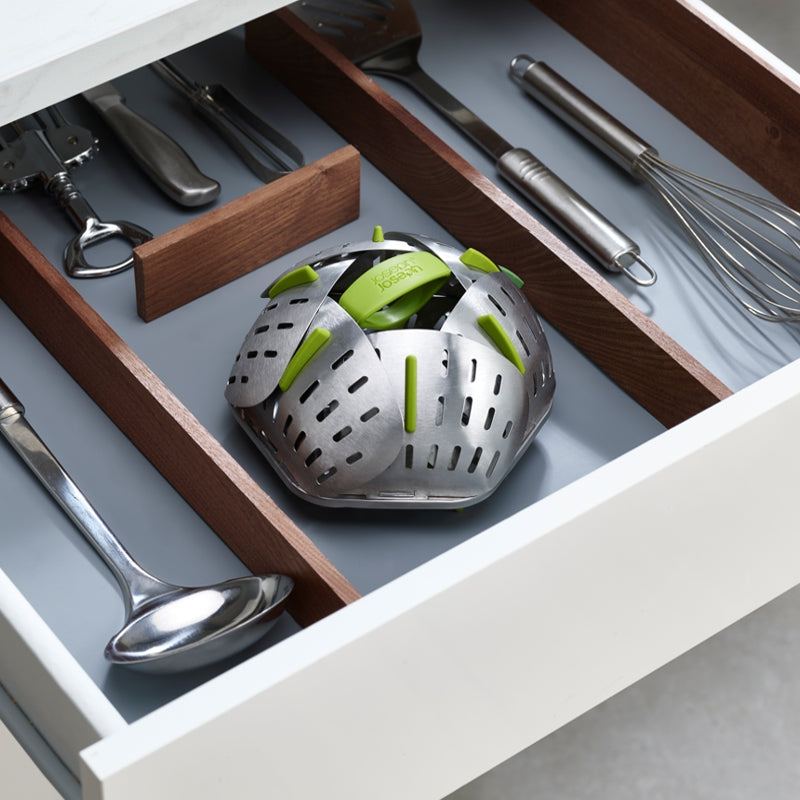 Joseph Joseph - Bloom™ Steel Folding Steamer Basket