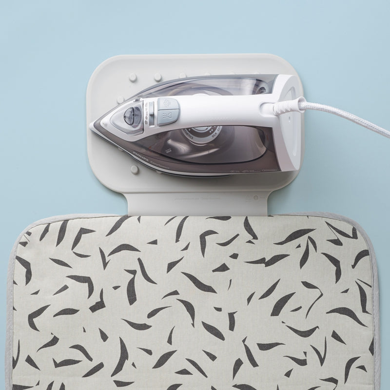 Joseph Joseph - Swift™ Table-Top Ironing Mat