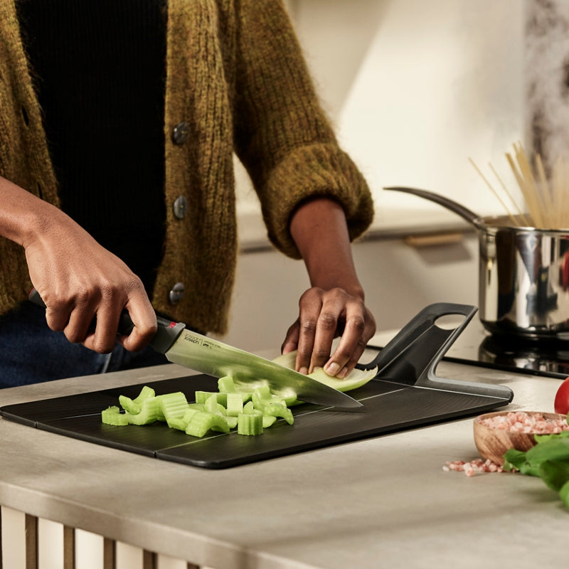 Joseph Joseph - Chop2Pot™ Plus Folding Chopping Board